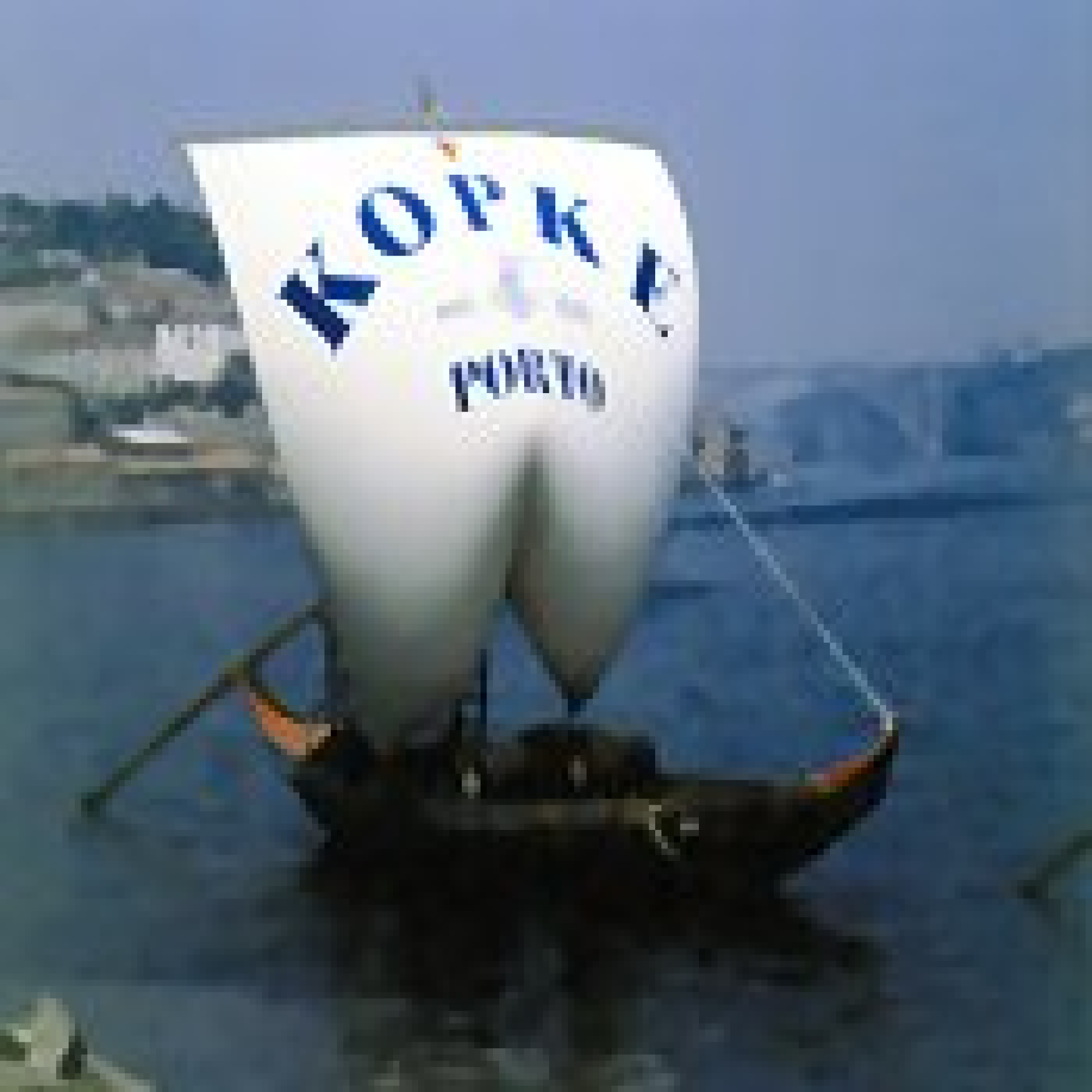 Kopke Colheita 2006 in wood